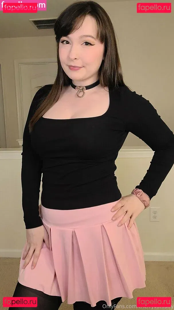 CherryVonFairy Onlyfans Photo Gallery 