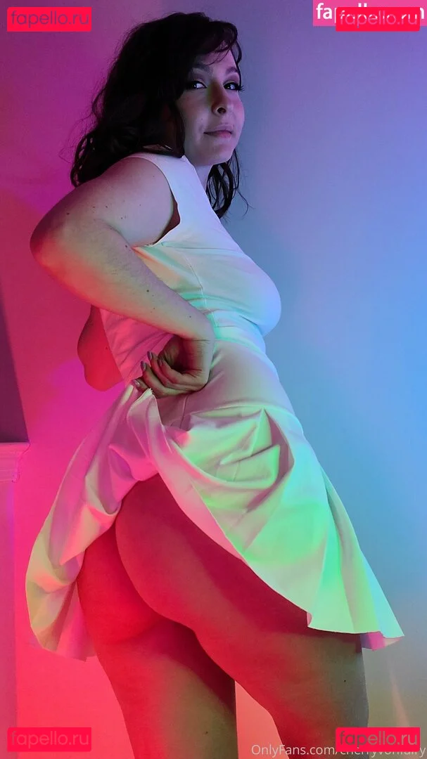 CherryVonFairy Onlyfans Photo Gallery 