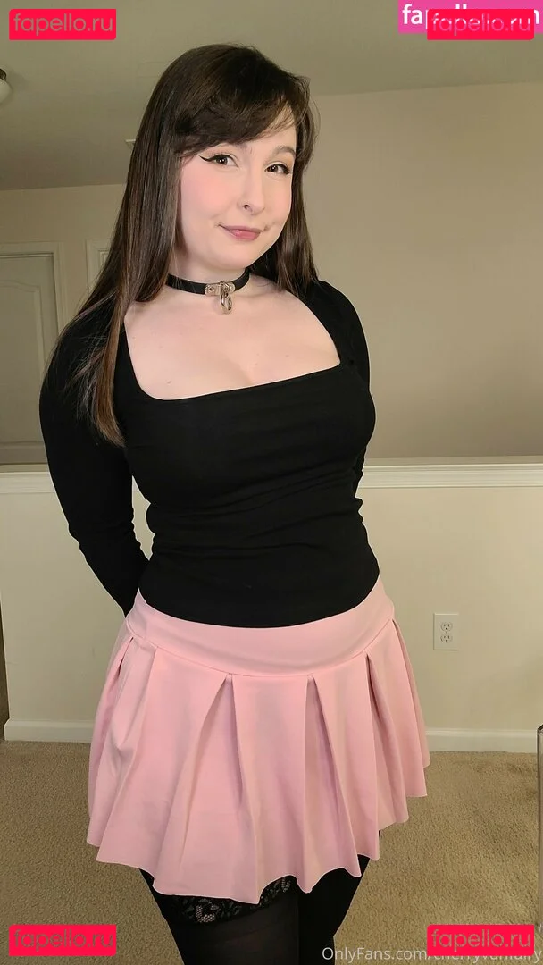 CherryVonFairy Onlyfans Photo Gallery 