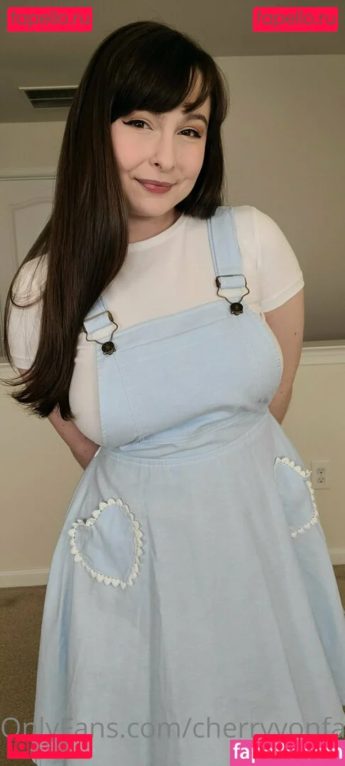 CherryVonFairy Onlyfans Photo Gallery 