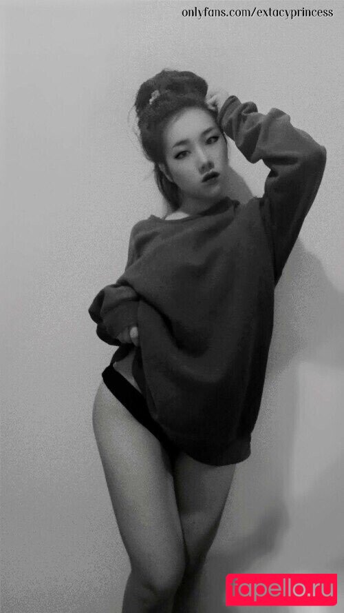 sxxxtacy Nude Onlyfans Photo 37