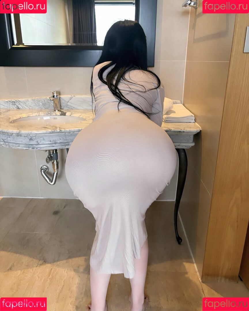 soyeemilk Onlyfans Photo Gallery 