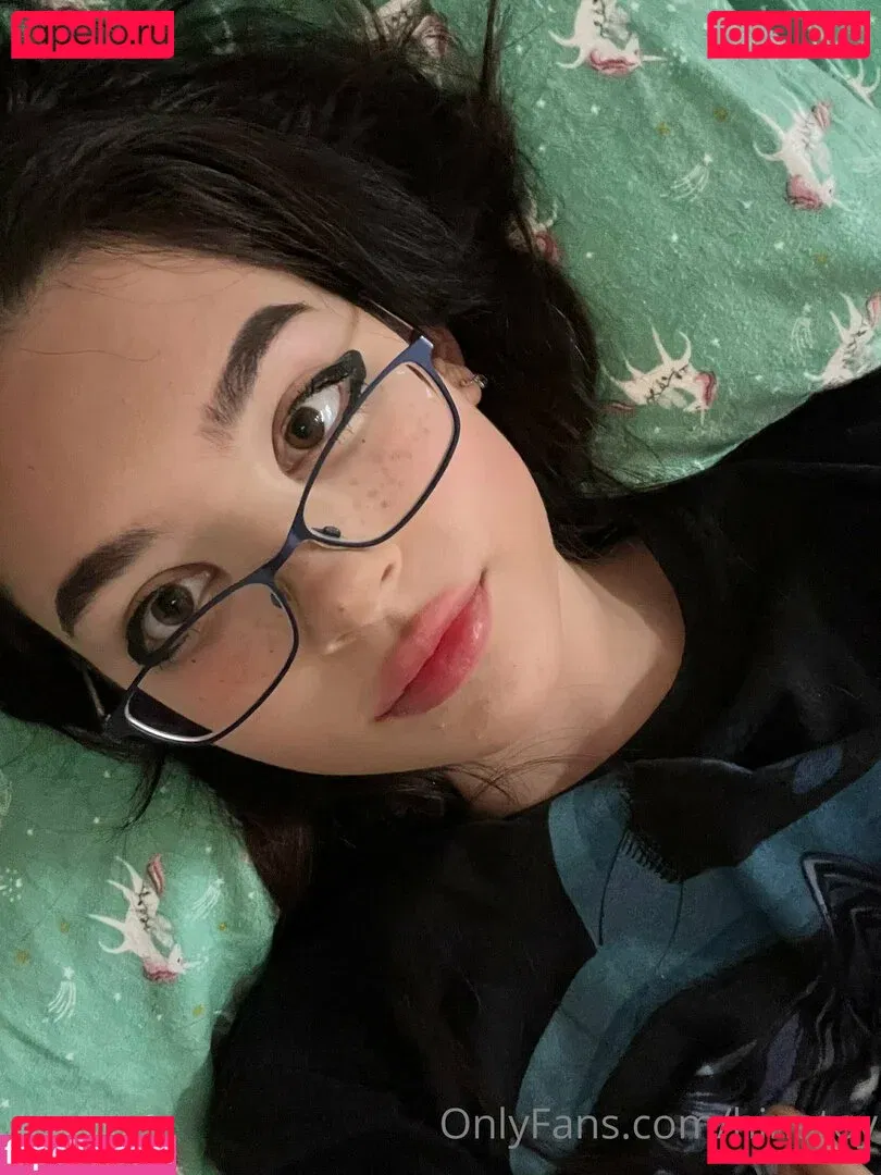 HinaToy Onlyfans Photo Gallery 