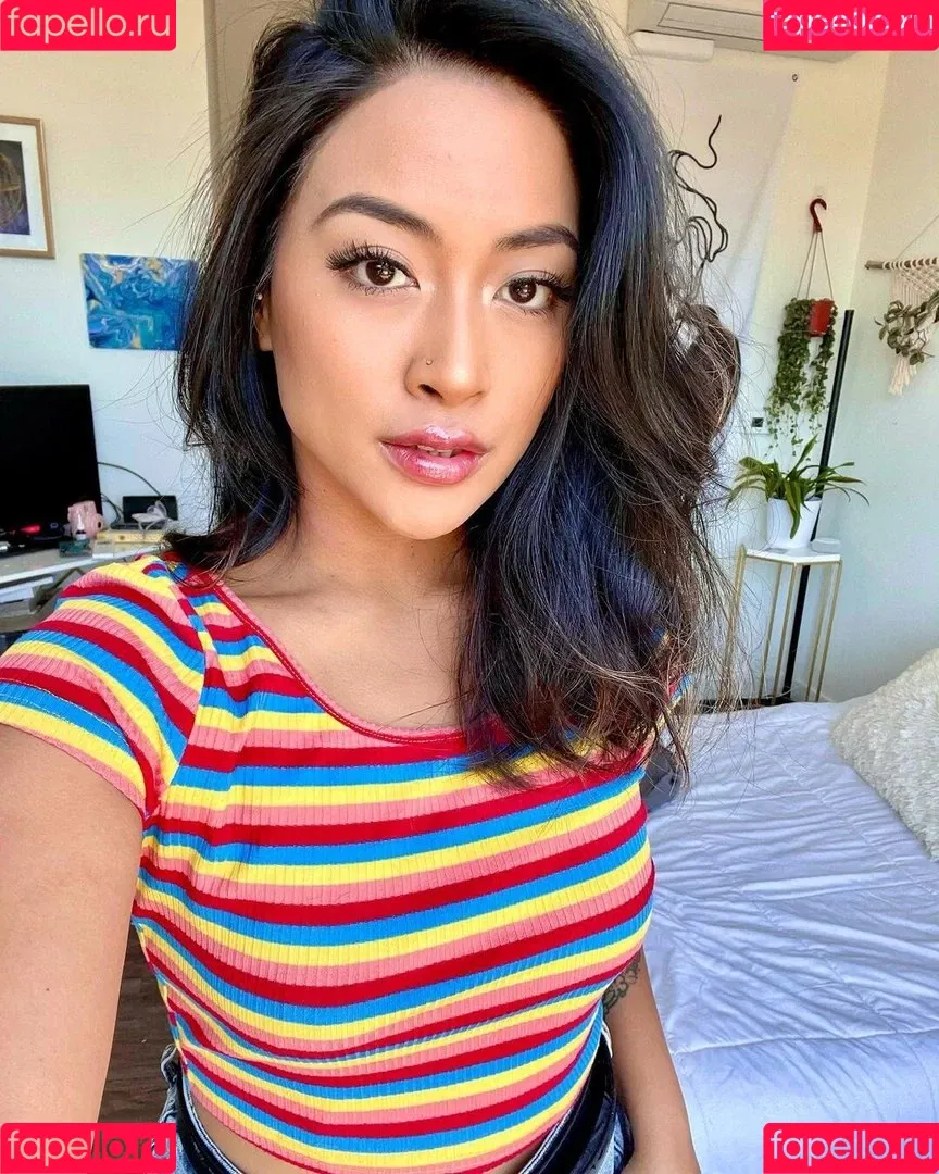 riribunkiki Onlyfans Photo Gallery 