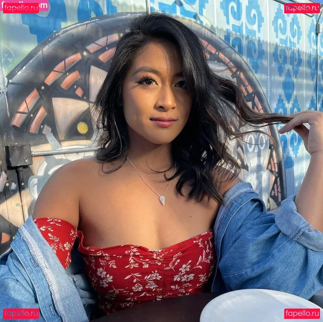 riribunkiki Onlyfans Photo Gallery 