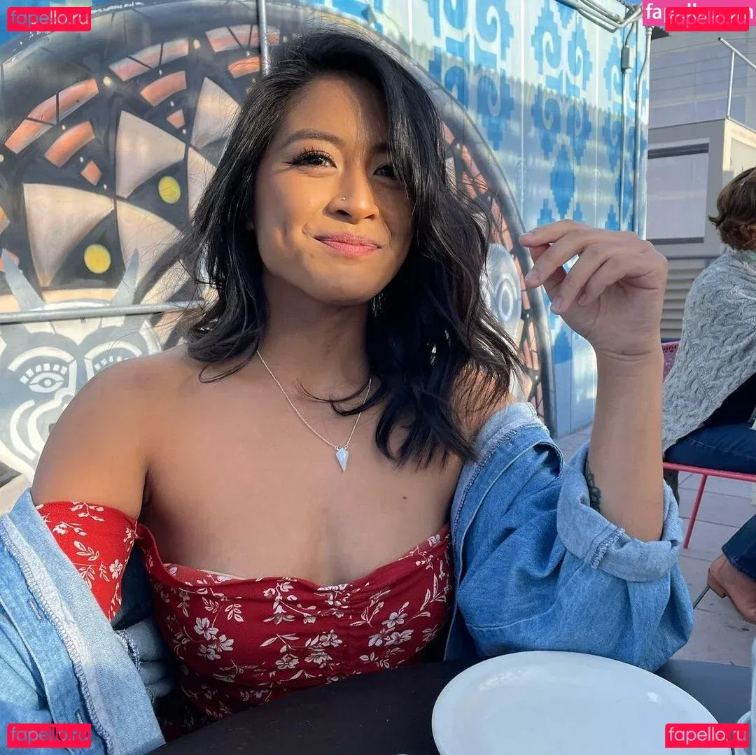 riribunkiki Onlyfans Photo Gallery 