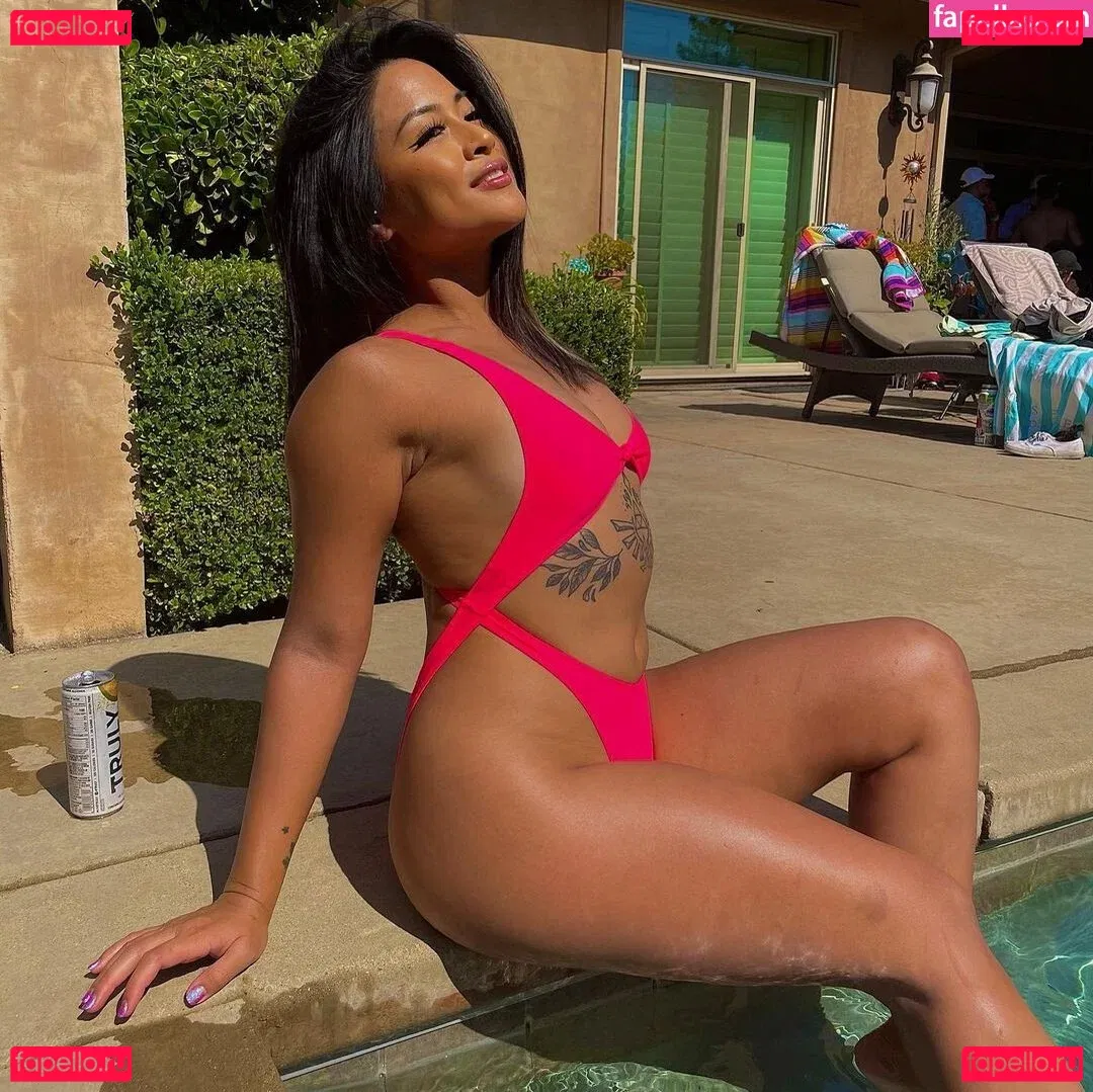 riribunkiki Onlyfans Photo Gallery 