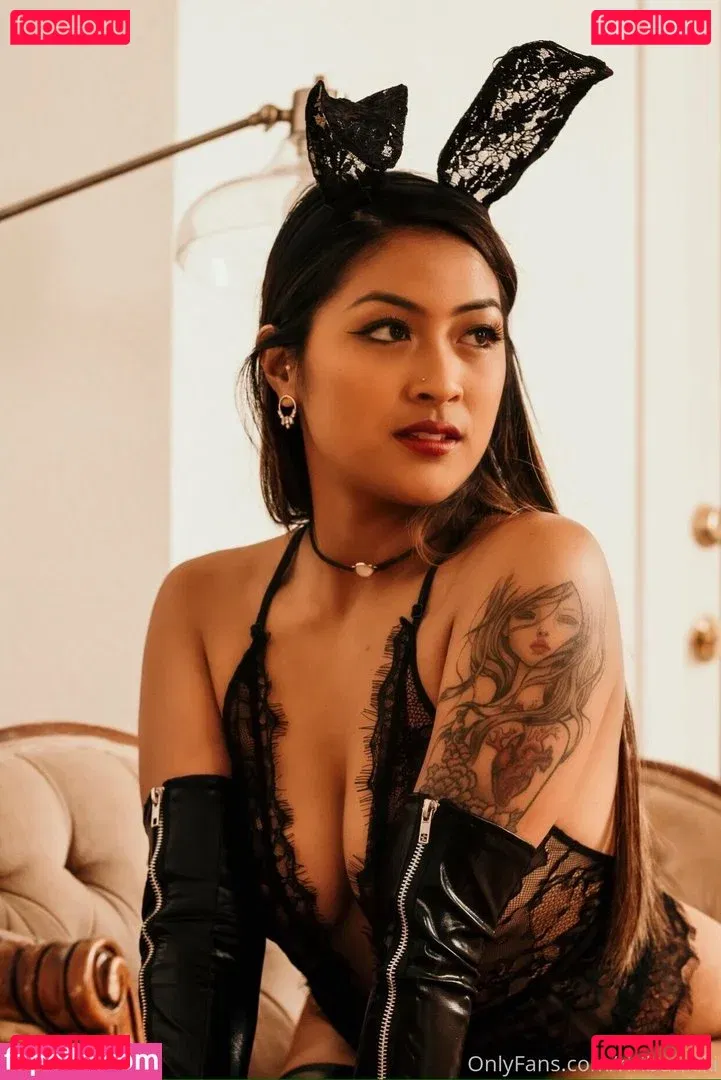 riribunkiki Onlyfans Photo Gallery 