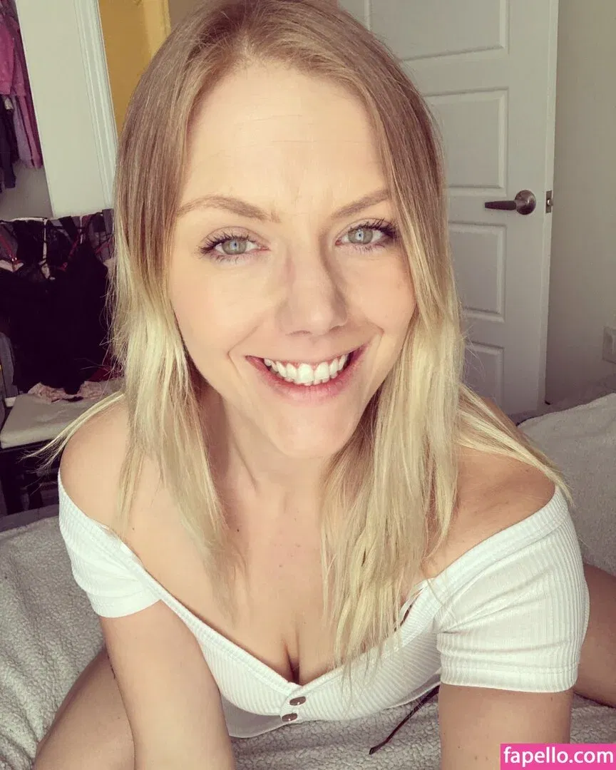 Katrina Cooper Onlyfans Photo Gallery 