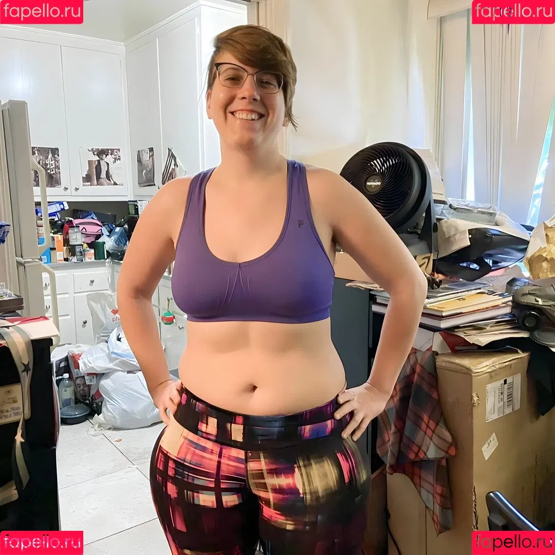 Mindless Entertainment Onlyfans Photo Gallery 