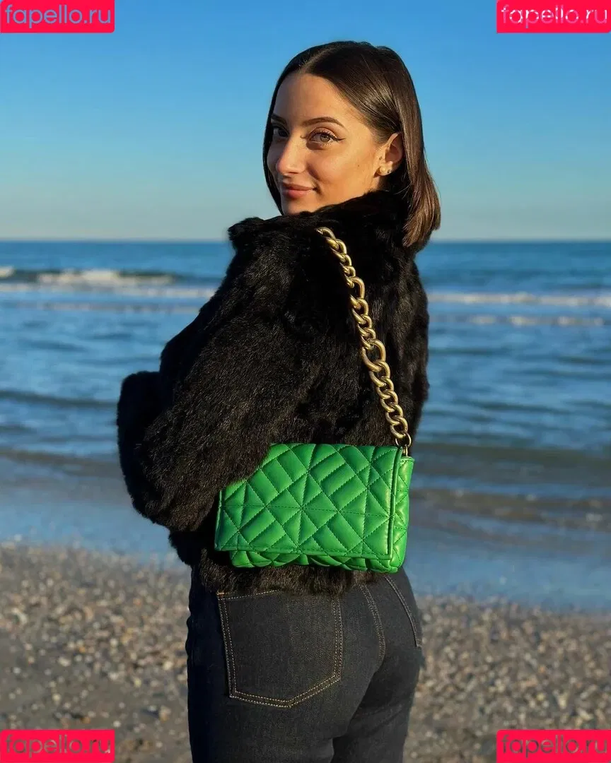 Giorgia Onlyfans Photo Gallery 