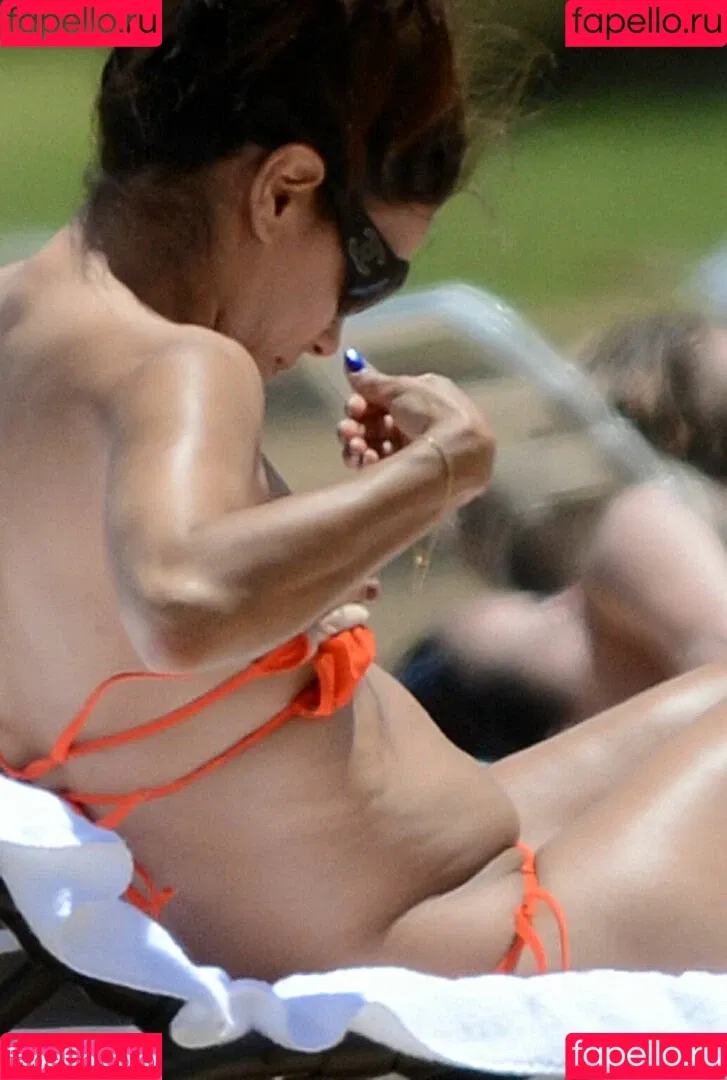 Eva Longoria Onlyfans Photo Gallery 