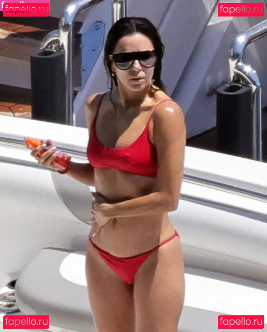 Eva Longoria Onlyfans Photo Gallery 