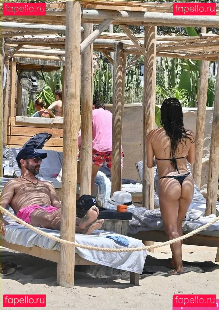 Eva Longoria Onlyfans Photo Gallery 