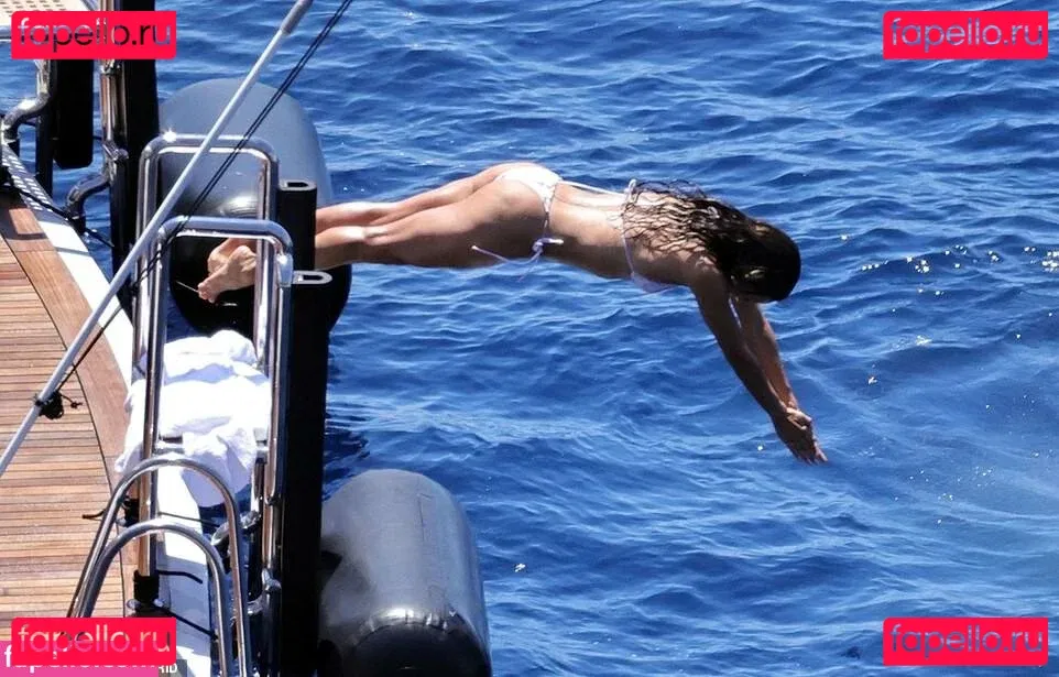 Eva Longoria Onlyfans Photo Gallery 