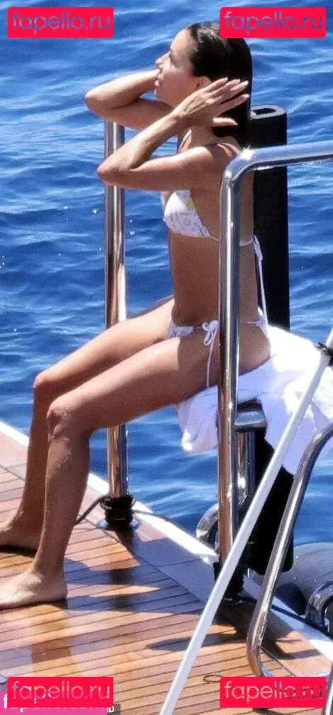 Eva Longoria Onlyfans Photo Gallery 