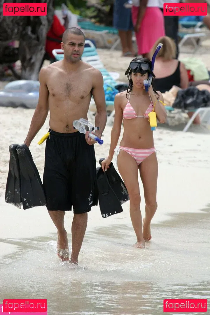 Eva Longoria Onlyfans Photo Gallery 