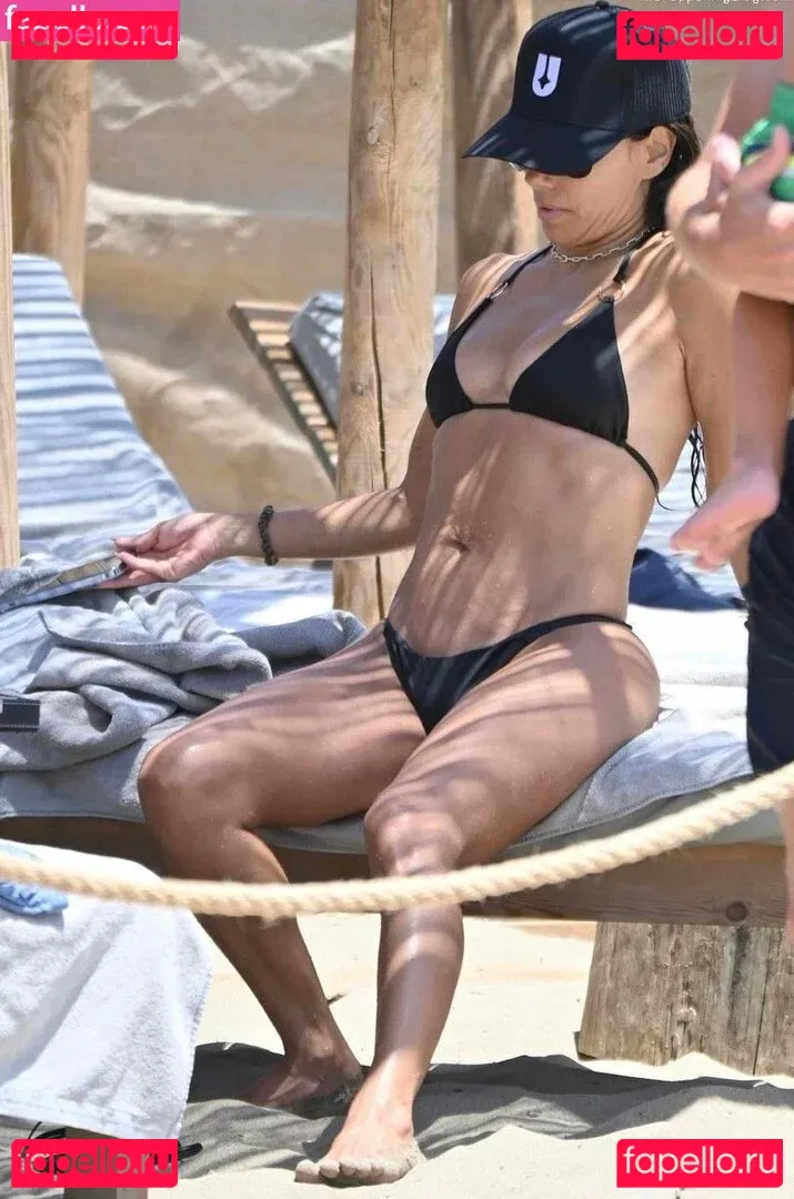 Eva Longoria Onlyfans Photo Gallery 