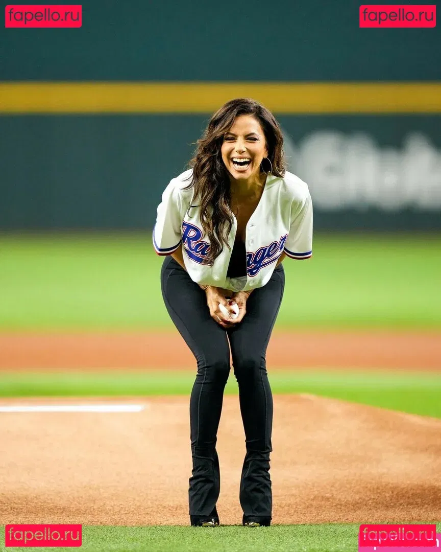 Eva Longoria Onlyfans Photo Gallery 