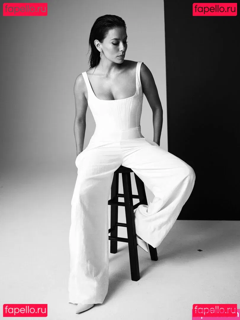 Eva Longoria Onlyfans Photo Gallery 