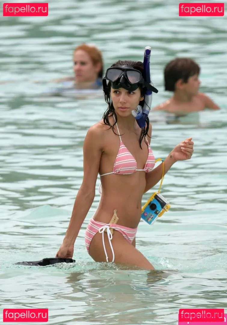 Eva Longoria Onlyfans Photo Gallery 