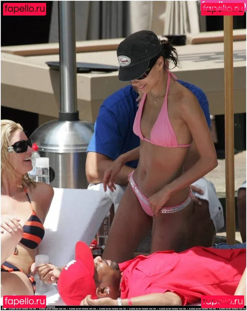 Eva Longoria Onlyfans Photo Gallery 