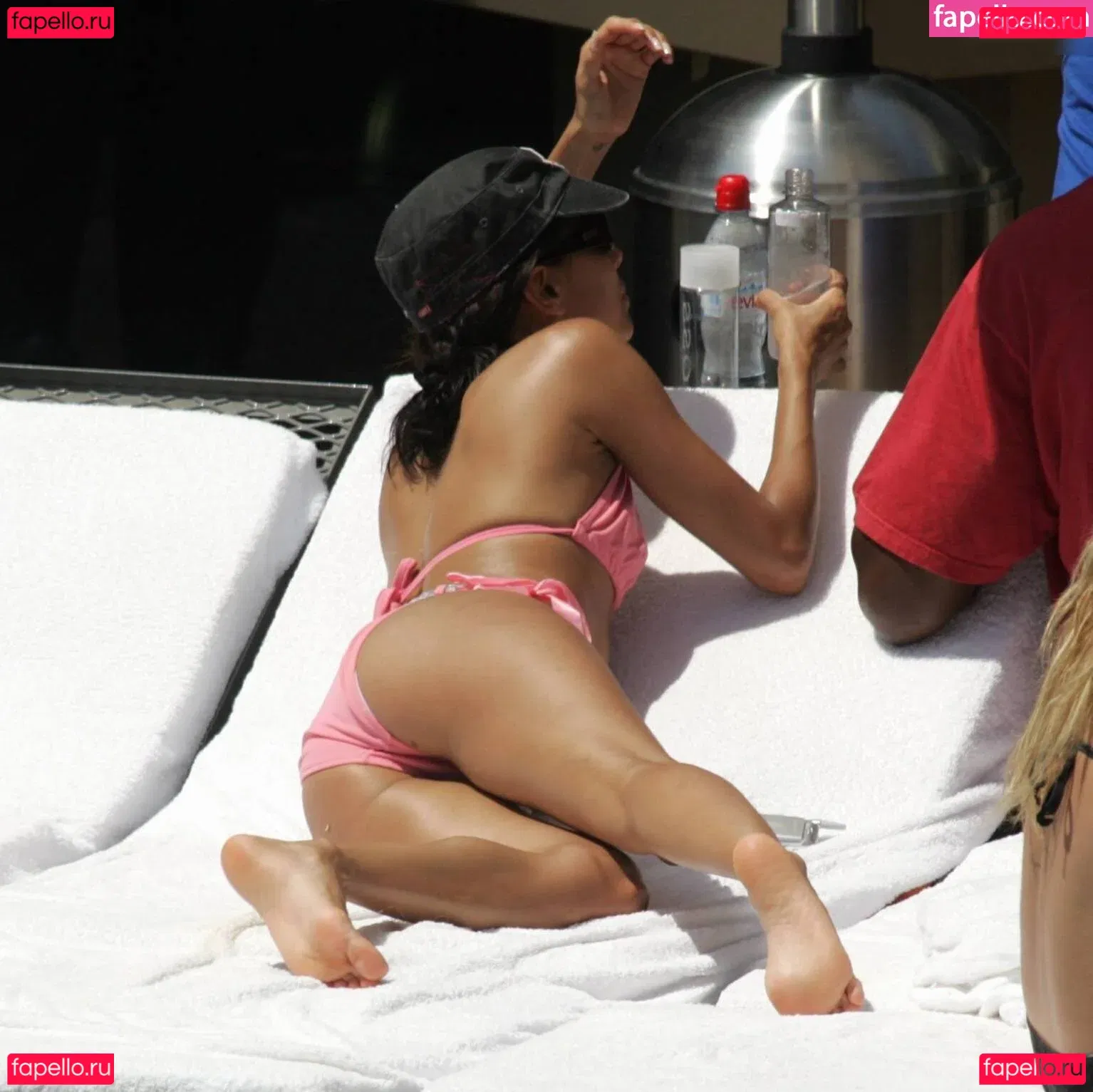 Eva Longoria Onlyfans Photo Gallery 