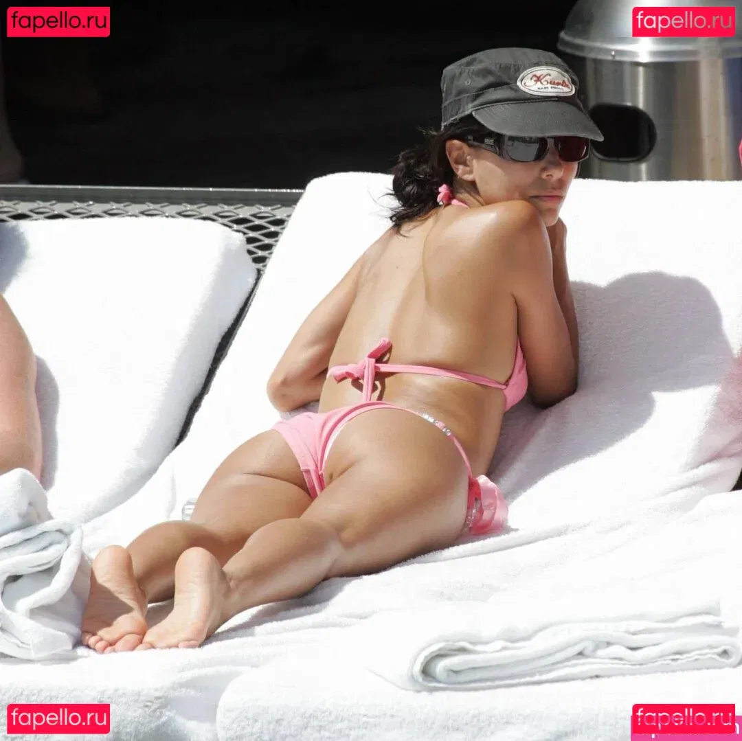 Eva Longoria Onlyfans Photo Gallery 