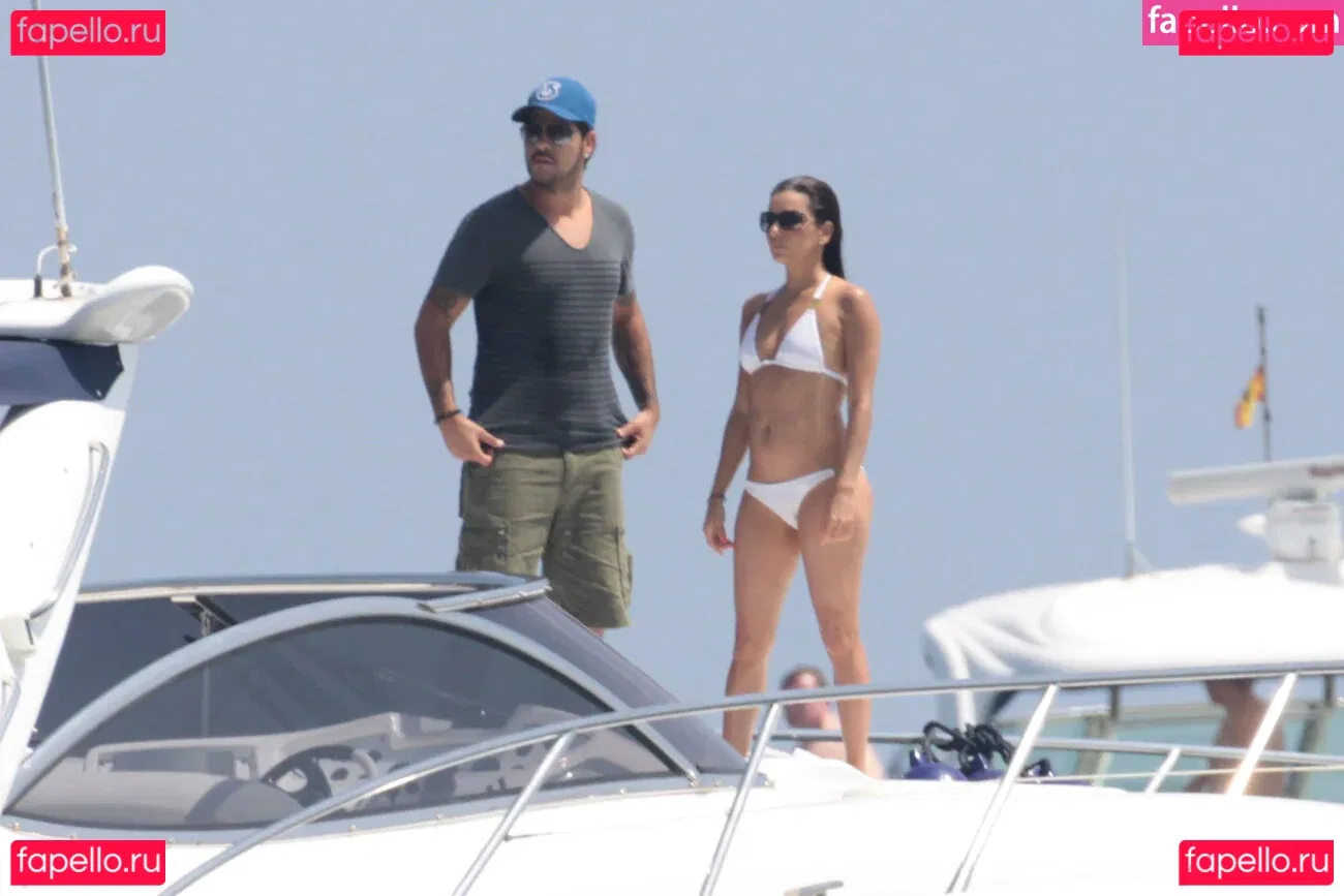 Eva Longoria Onlyfans Photo Gallery 