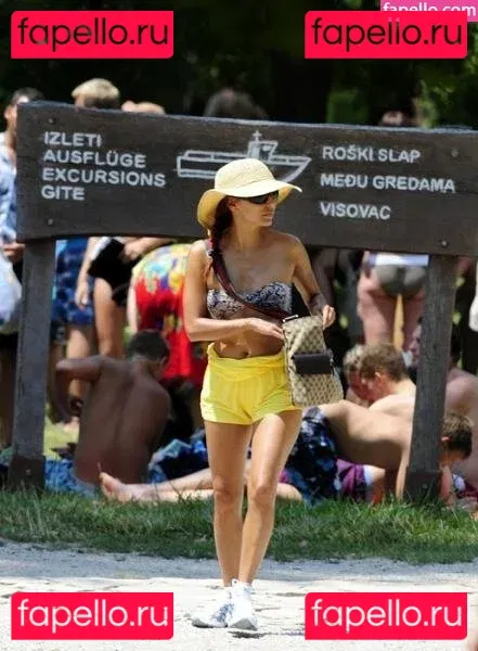 Eva Longoria Onlyfans Photo Gallery 