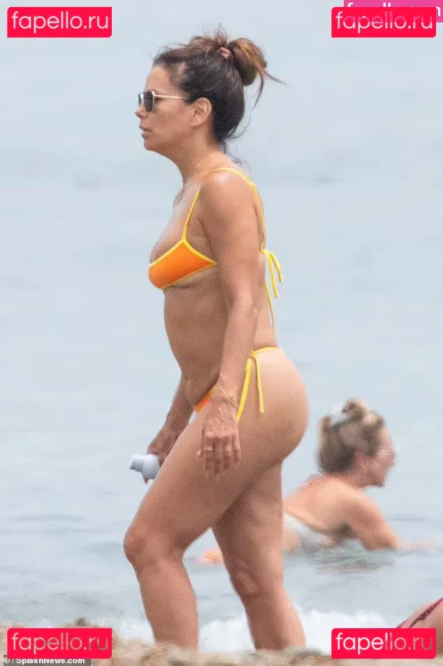 Eva Longoria Onlyfans Photo Gallery 