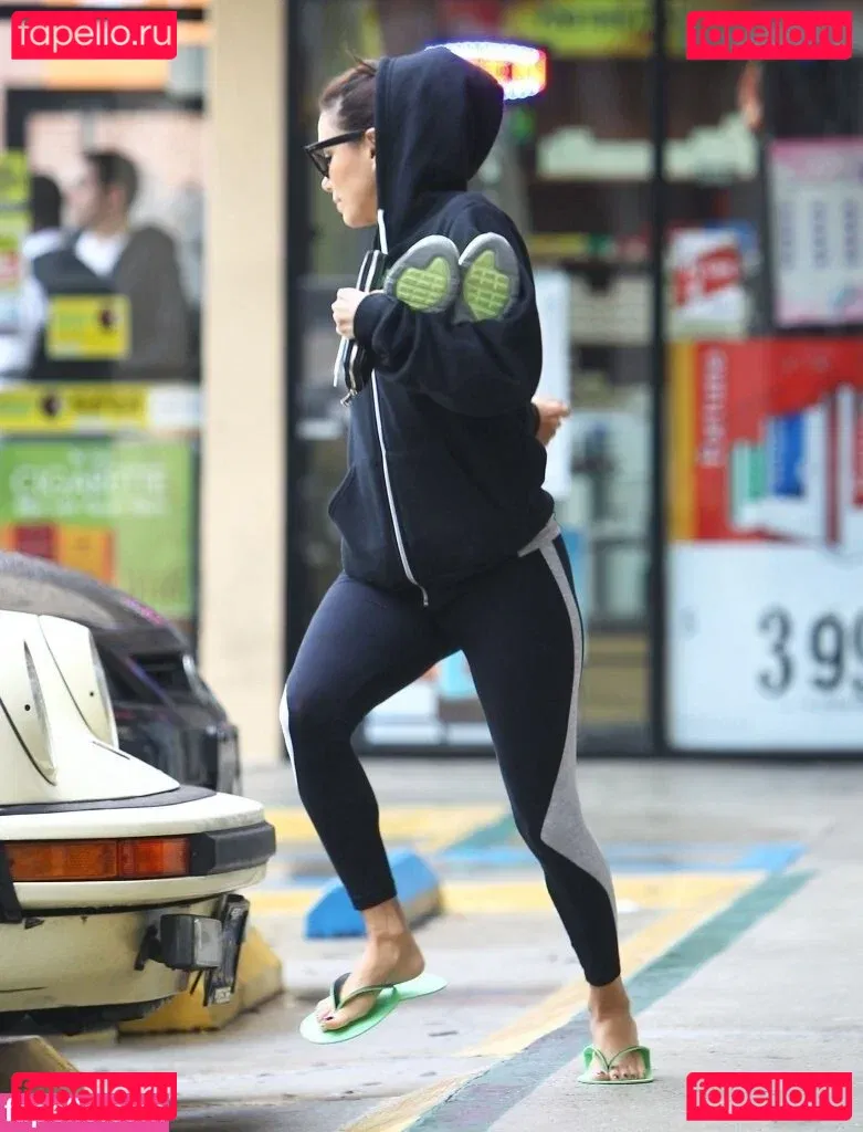 Eva Longoria Onlyfans Photo Gallery 