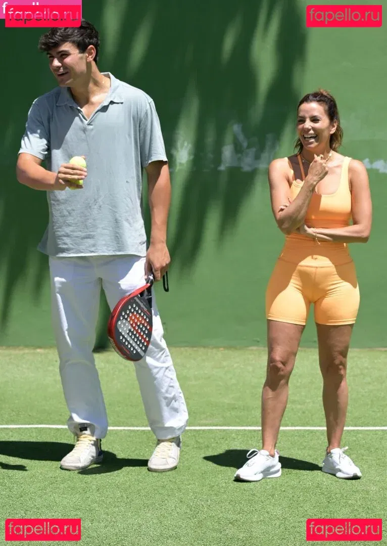 Eva Longoria Onlyfans Photo Gallery 