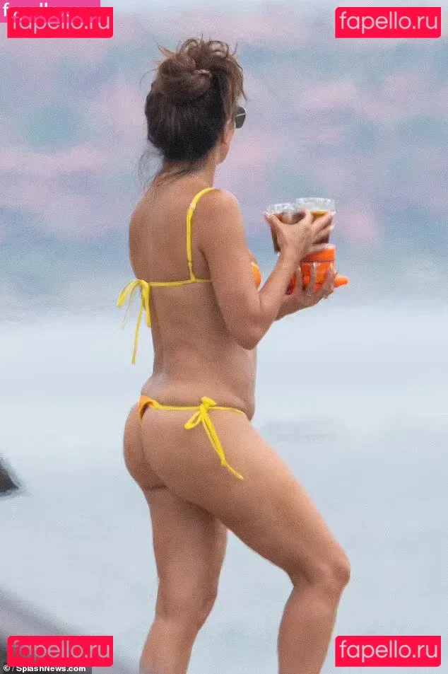 Eva Longoria Onlyfans Photo Gallery 