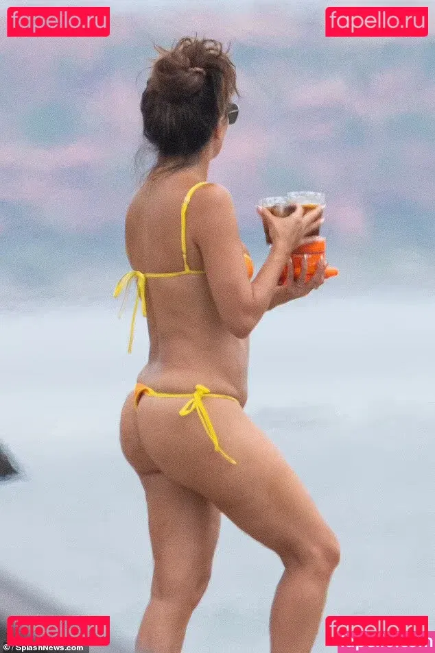 Eva Longoria Onlyfans Photo Gallery 
