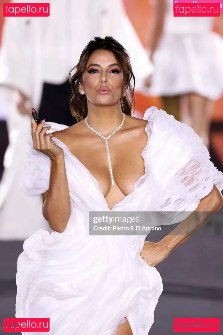 Eva Longoria Onlyfans Photo Gallery 