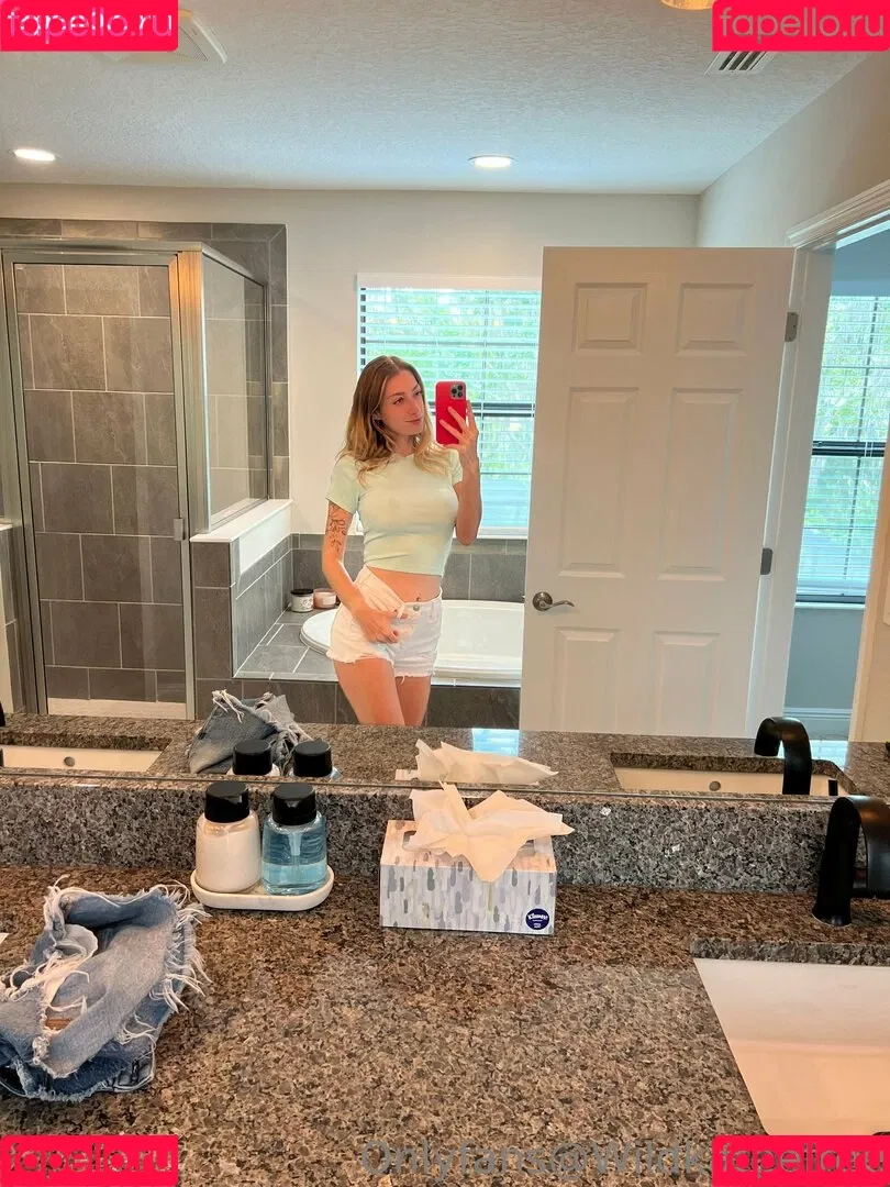 wildkateefree Onlyfans Photo Gallery 