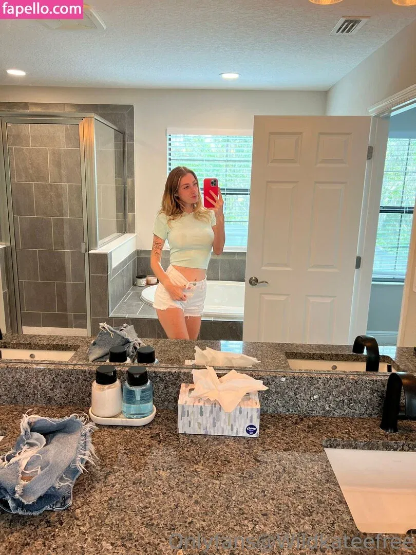 wildkateefree Onlyfans Photo Gallery 