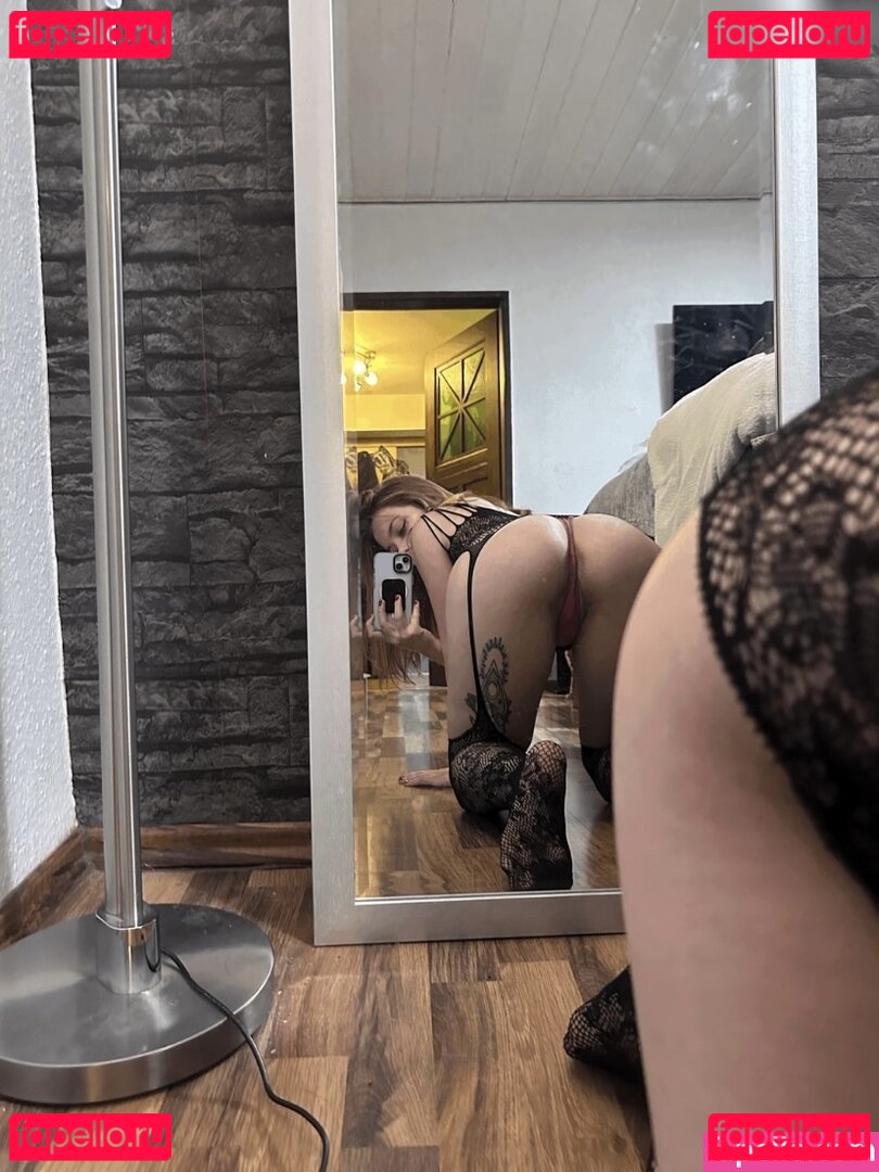 Lana.ctk Nude Onlyfans Photo 32