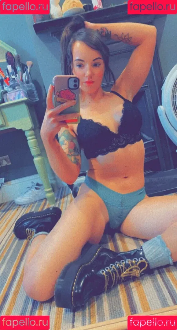 Maisey Brooks Onlyfans Photo Gallery 