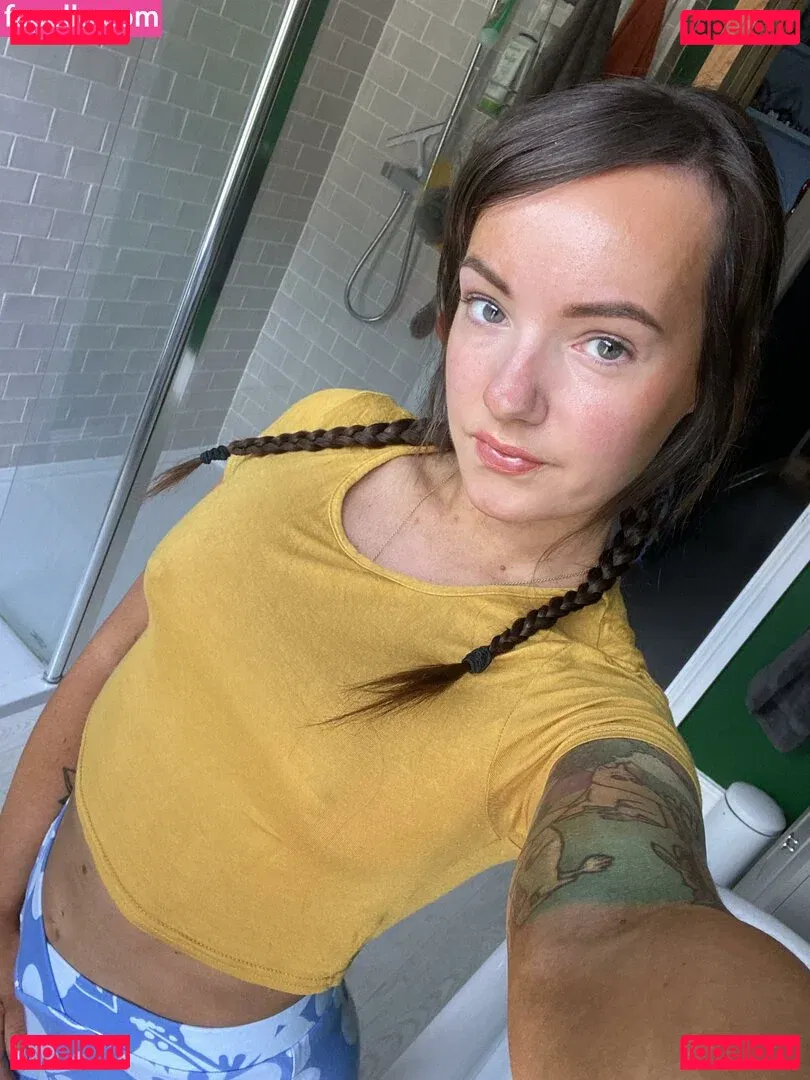 Maisey Brooks Onlyfans Photo Gallery 