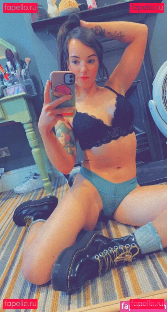 Maisey Brooks Onlyfans Photo Gallery 