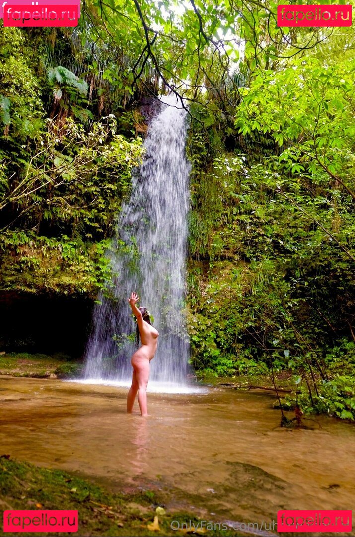 uhotwifepriya Nude Onlyfans Photo 15