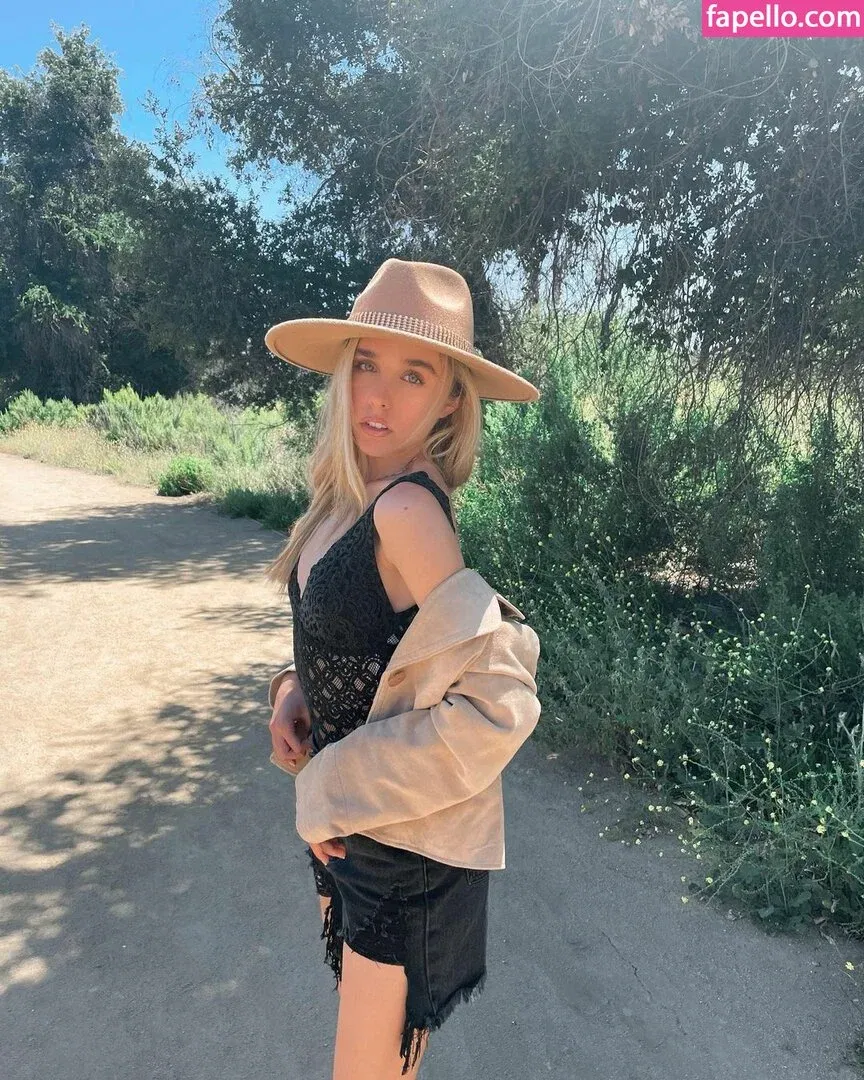 Jenna Davis Onlyfans Photo Gallery 