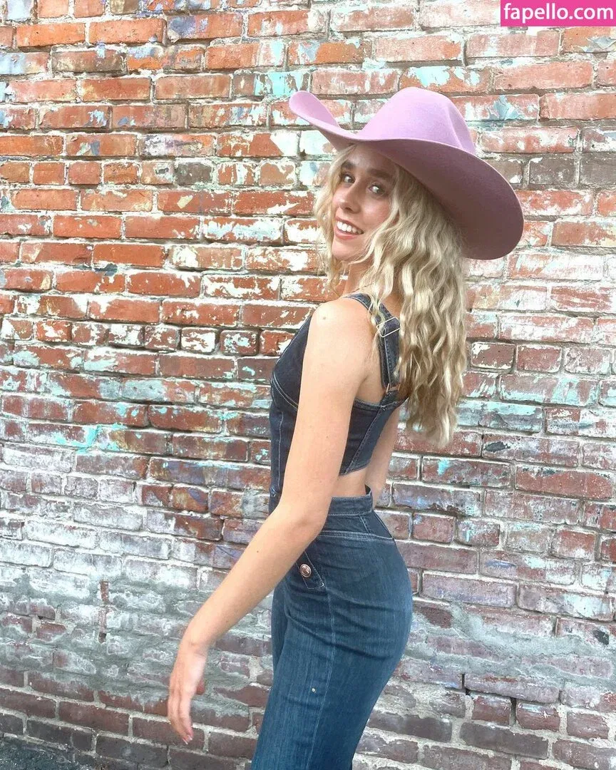 Jenna Davis Onlyfans Photo Gallery 