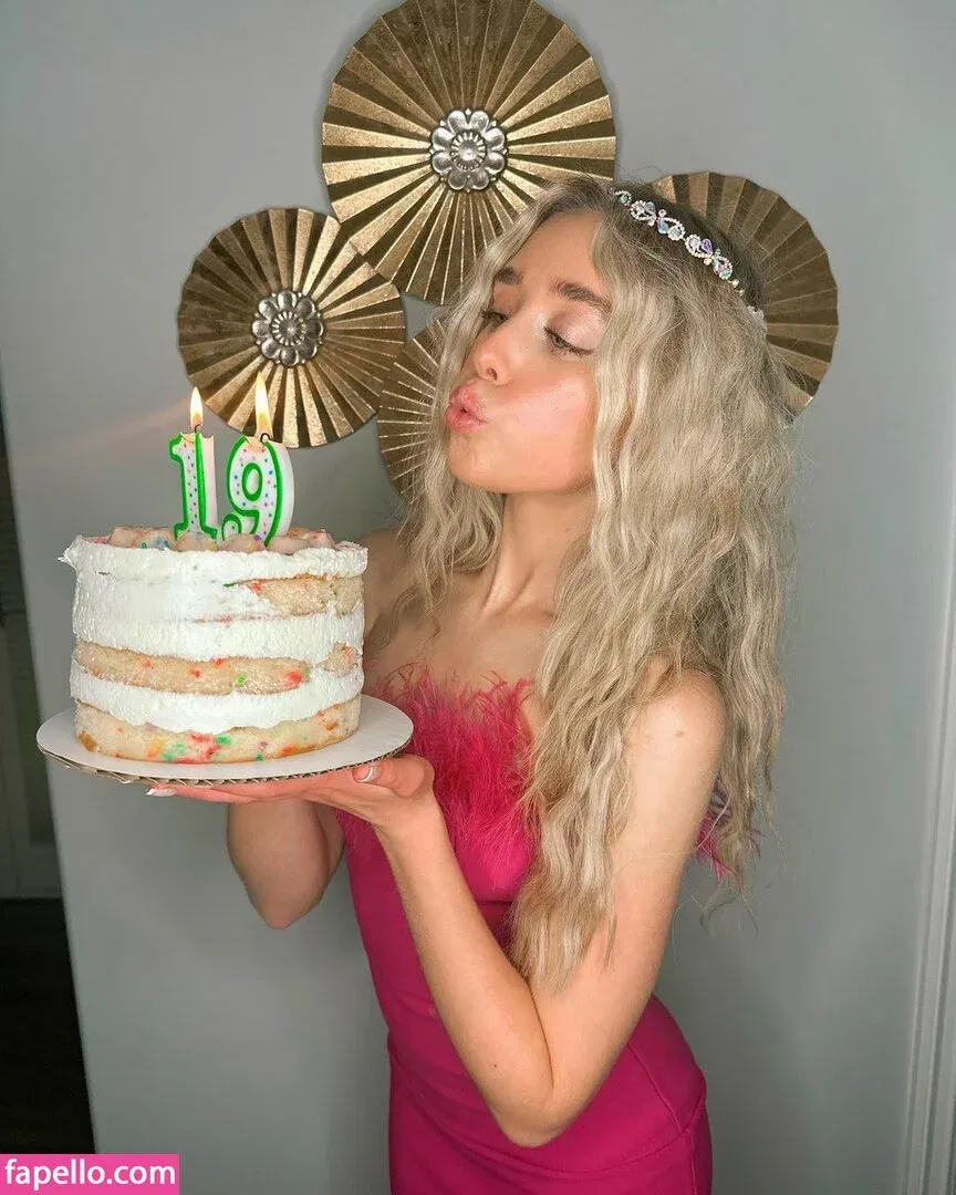 Jenna Davis Onlyfans Photo Gallery 