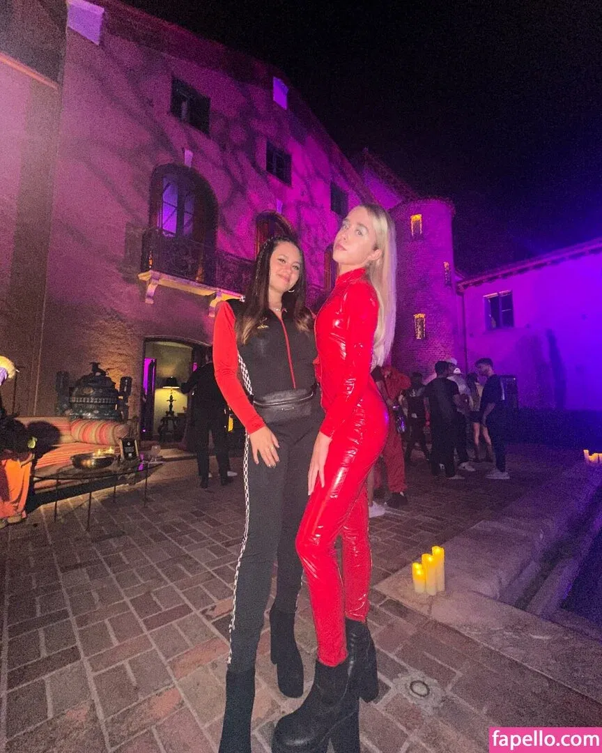 Jenna Davis Onlyfans Photo Gallery 