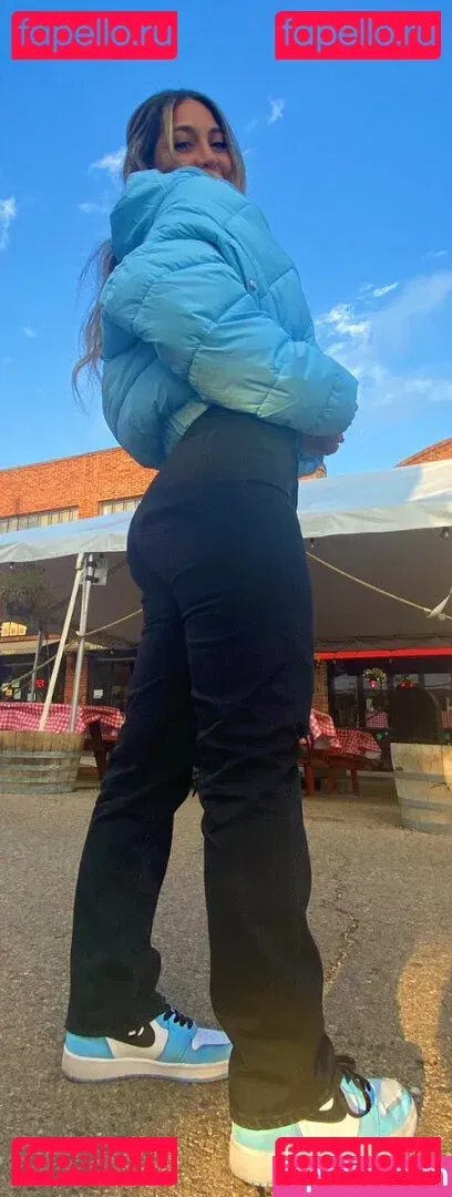 Payton Turbow Onlyfans Photo Gallery 