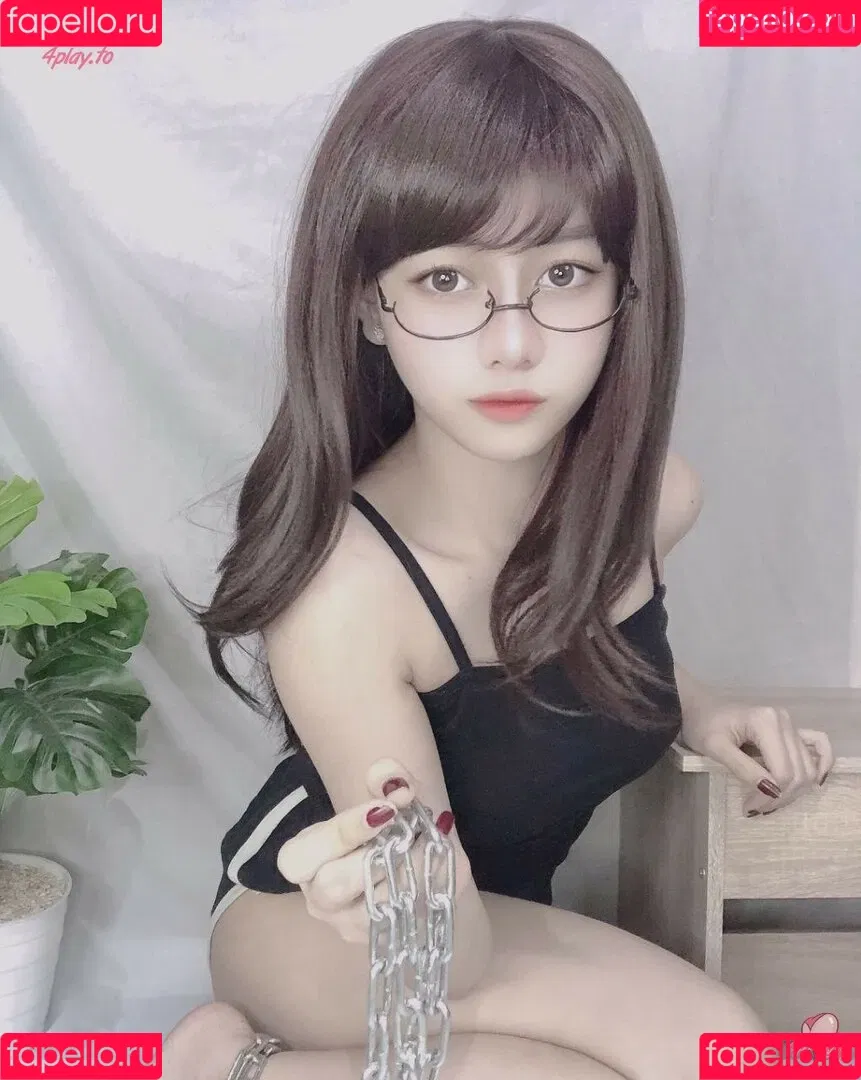 Violet Airis Onlyfans Photo Gallery 