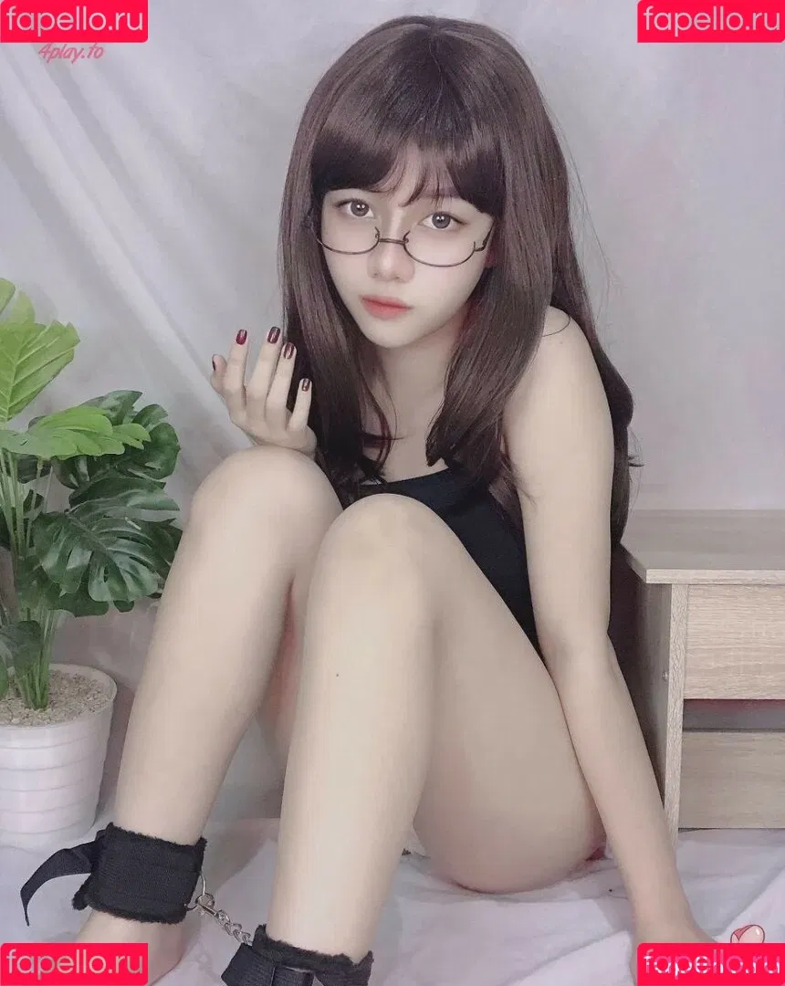 Violet Airis Onlyfans Photo Gallery 